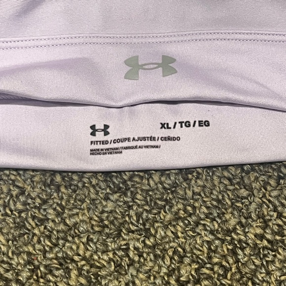 Under Armour Light Purple Cross-Back Sports Bra - Picture 3 of 3